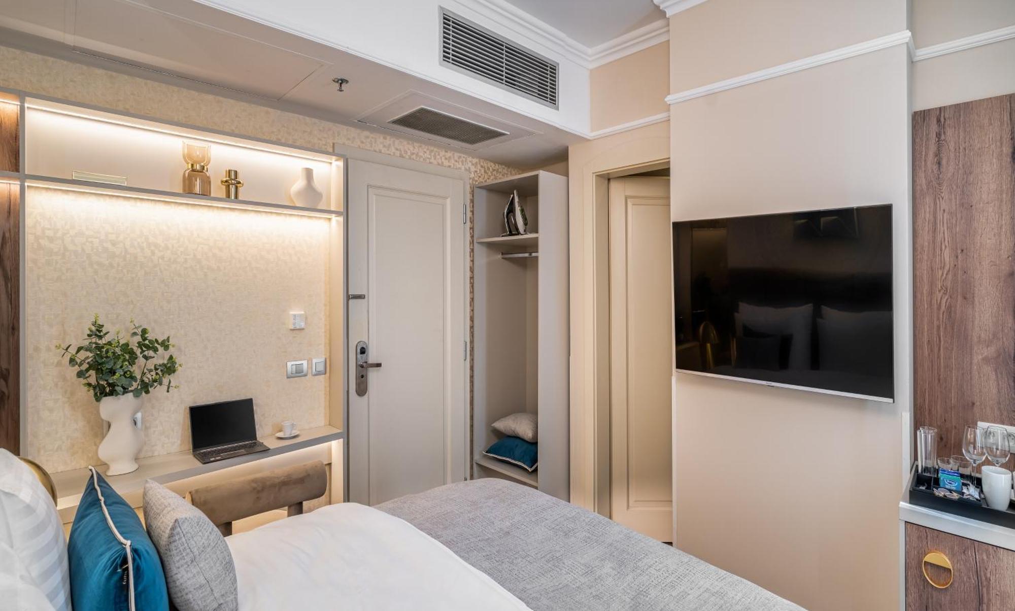 Hotel Sovereign